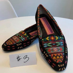 Susan Bennis Warren Edwards blck suede Tribal flat